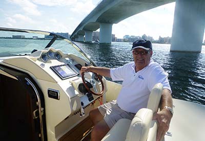 Chris-Craft Unveils Launch 36 at Miami Boat Show 2014