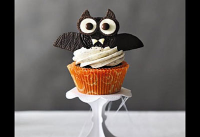 2 Scary Recipes: 1 for Kids and 1 for Adults – Happy Hallowe’en!