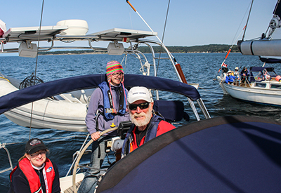 Bluewater Cruising Hosts the  Mid-Island Sail Training (MIST)