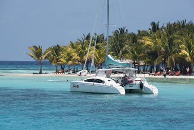 Belize - Sailing Solitude