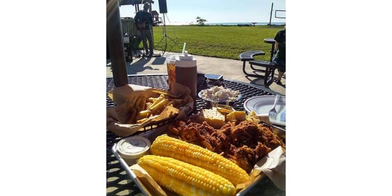 Dockside Dining: When Pigs Fly on Lake Erie