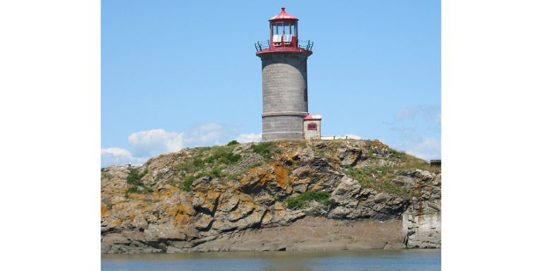 Manquer d’eau pour sauver un phare !