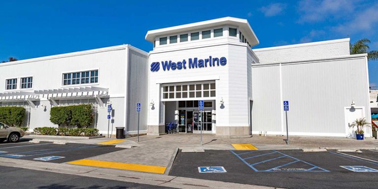 Faillite imminente de West Marine