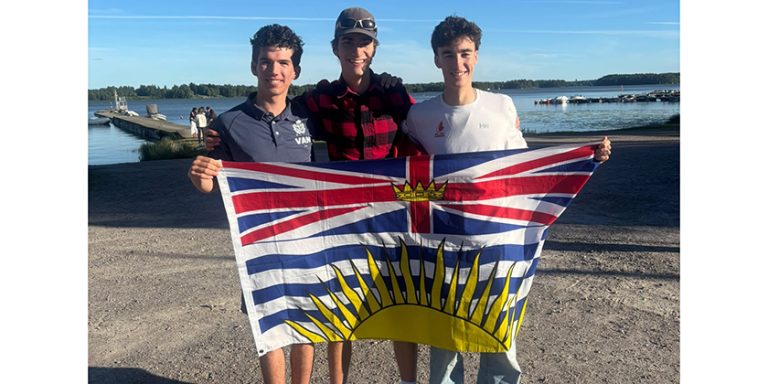 Royal Van/West Van Crew win Lightning Youth Worlds