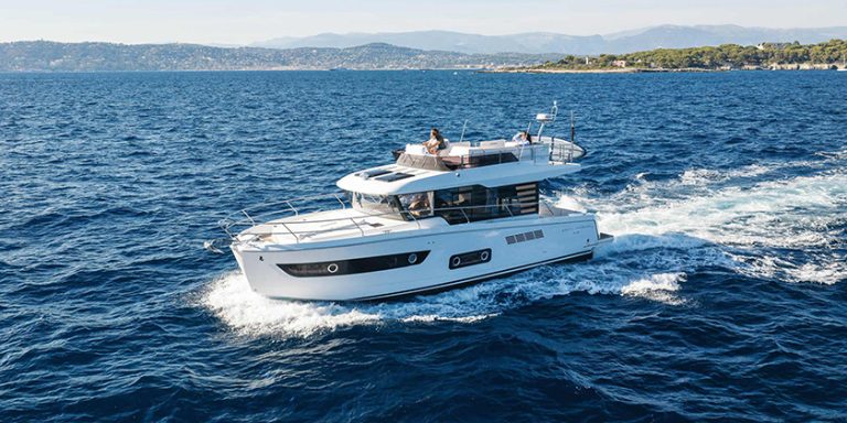 Deux bateaux à moteur, « deux modèles phares » pour Bénéteau