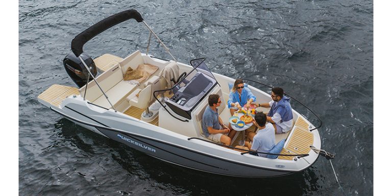 Quicksilver Intros New 625 Open